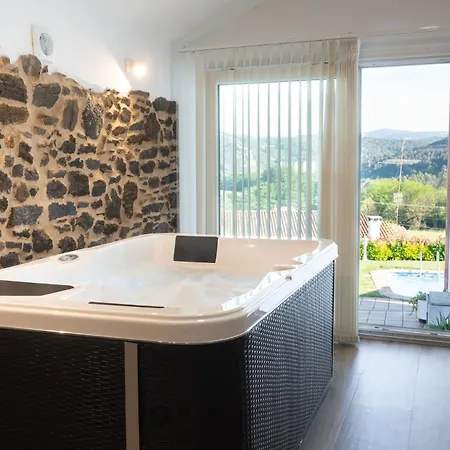 Holiday home Casa Tarrio Con Piscina - Santiago De Compostela