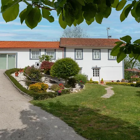 Holiday home Casa Tarrio Con Piscina - Santiago De Compostela