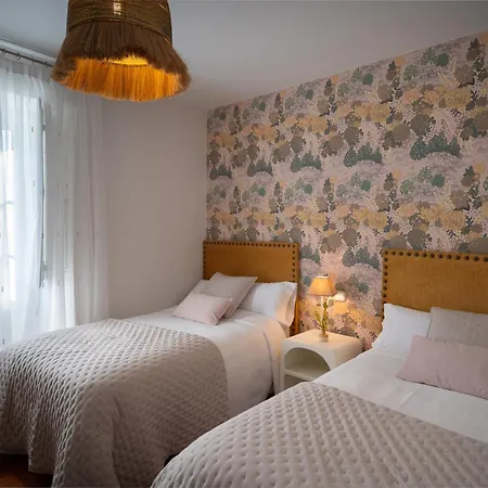 Holiday home Casa Tarrio Con Piscina - Santiago De Compostela Boqueixon