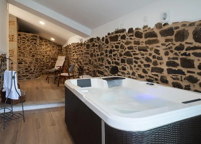 Casa Tarrio Con Piscina - Santiago De Compostela 別荘 *